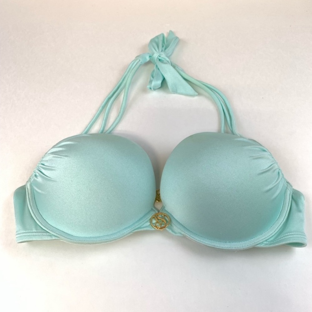Victoria’s Secret Bombshell bathing suit, 34 C